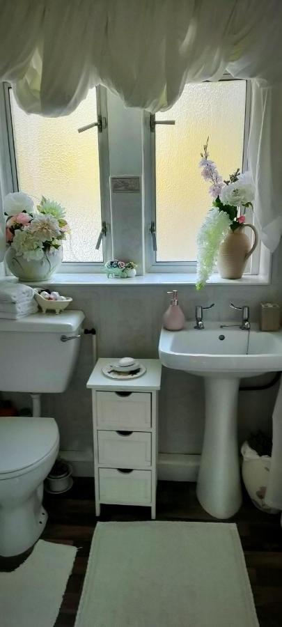 Cuisinease Apartman Ollerton Kültér fotó