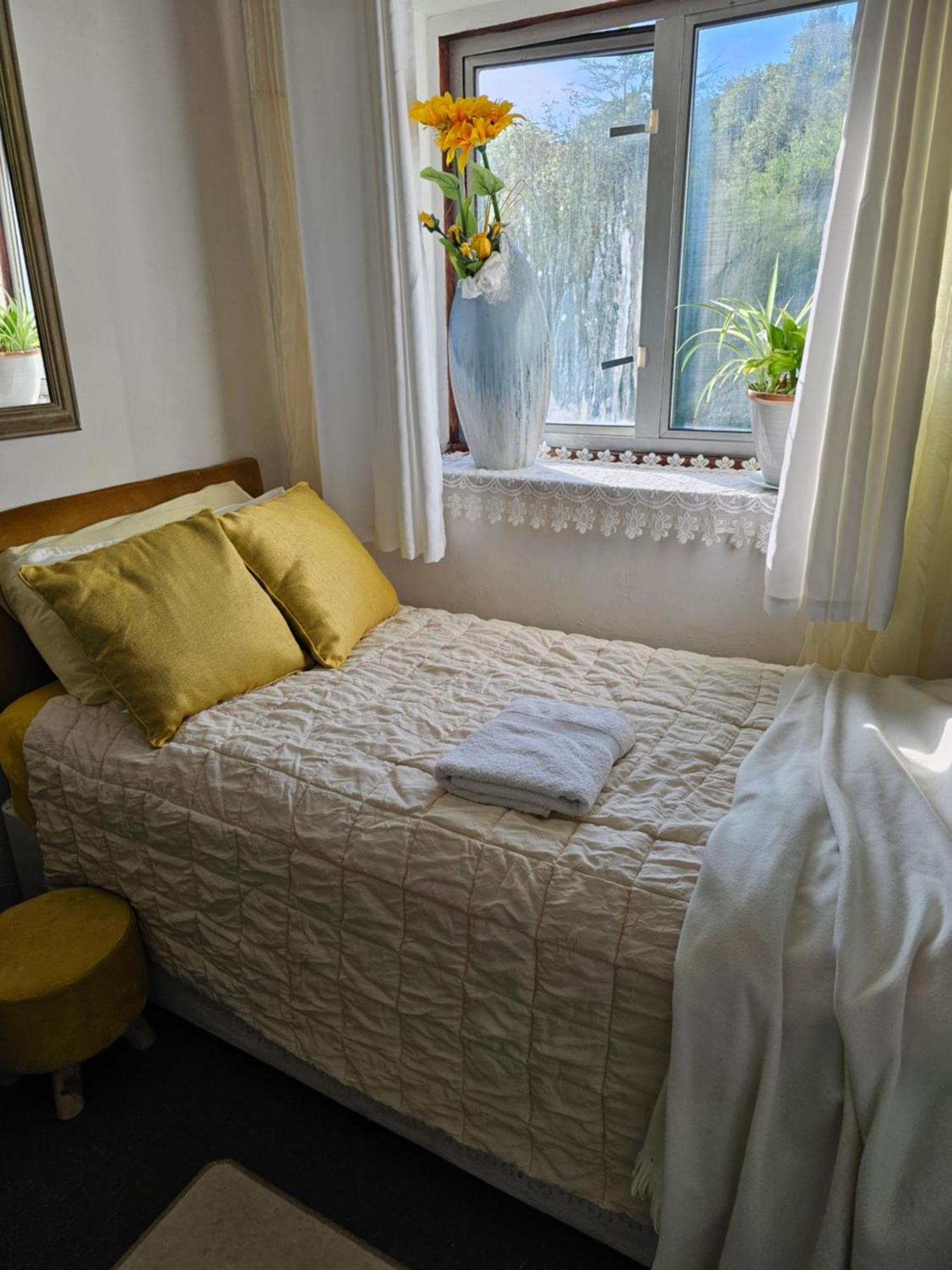Cuisinease Apartman Ollerton Kültér fotó